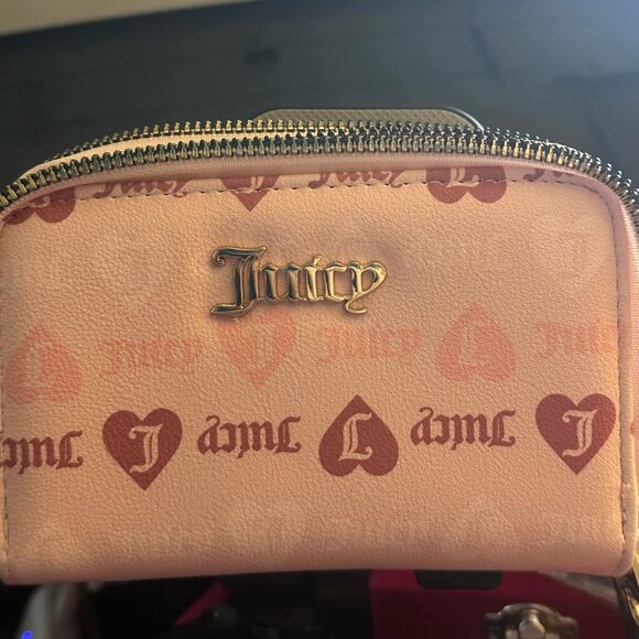 Juicy Powder Blush Heart double sided wallet - Picture 1 of 6